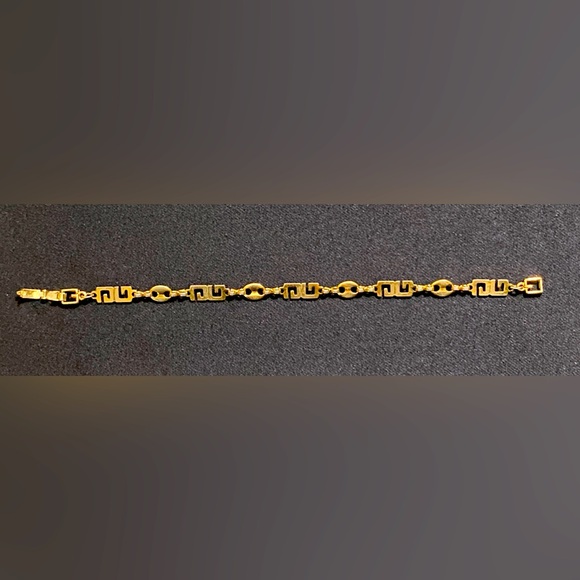 Givenchy bracelet Vintage Size 7.25" - Picture 1 of 4